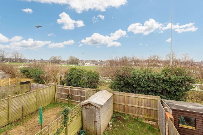 12 Marines Drive, Faringdon, Oxfordshire, SN7 7UG 6