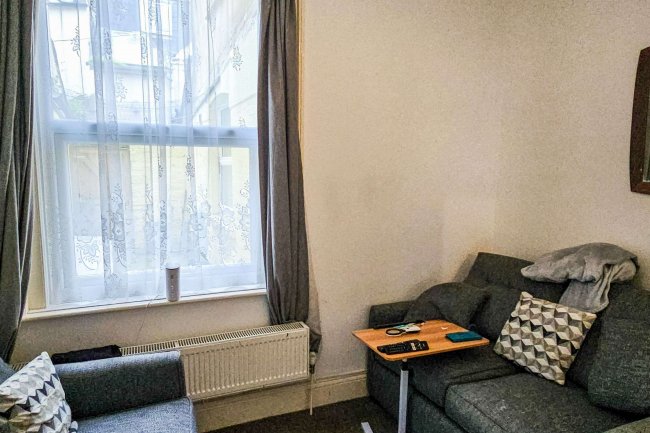 6 Market Street, Weymouth, Dorset DT4 8DD 7