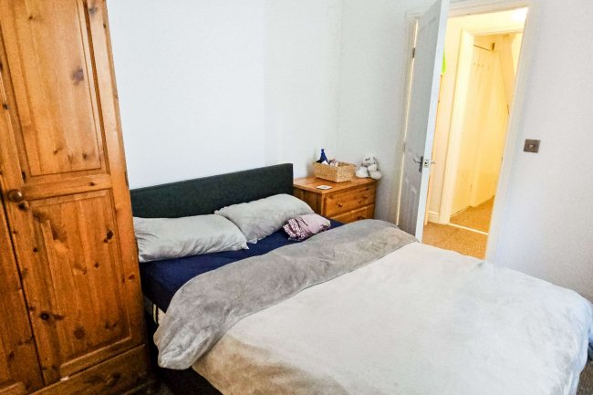 6 Market Street, Weymouth, Dorset DT4 8DD 7