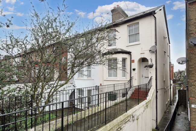 85A & 85B Stoke Road, Slough, Berkshire, SL2 5BJ 4