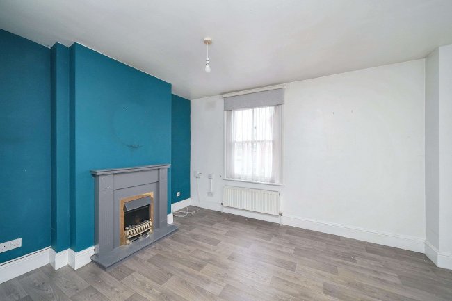 85A & 85B Stoke Road, Slough, Berkshire, SL2 5BJ 4