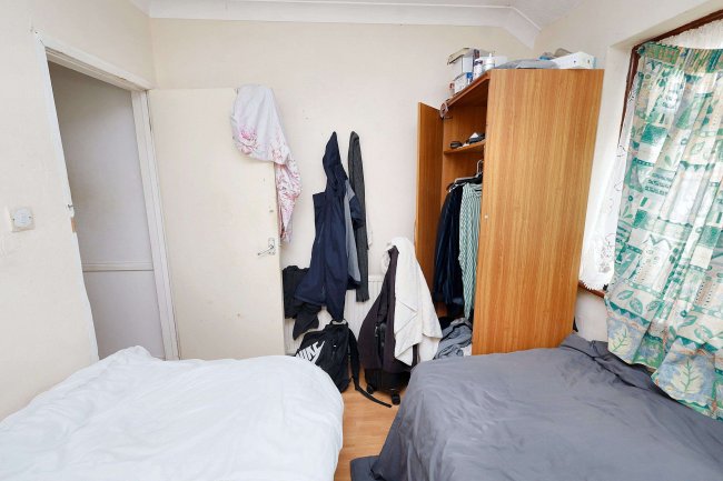 64 Leyburn Road, Edmonton, London, N18 2BQ 3