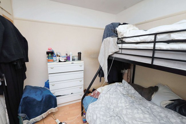 64 Leyburn Road, Edmonton, London, N18 2BQ 3