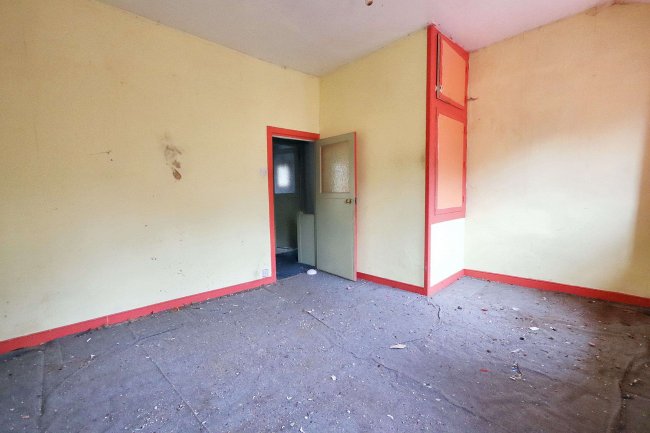 4 Hepworth Road, Jackson Bridge, Holmfirth, West Yorkshire, HD9 1ET 9