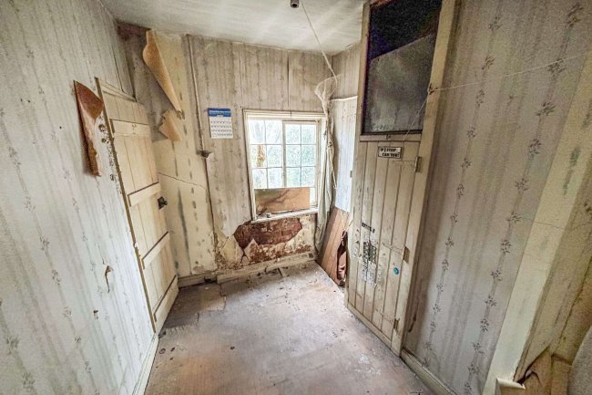 1 Hillfield Place, Nantwich, Cheshire, CW5 7BY 5