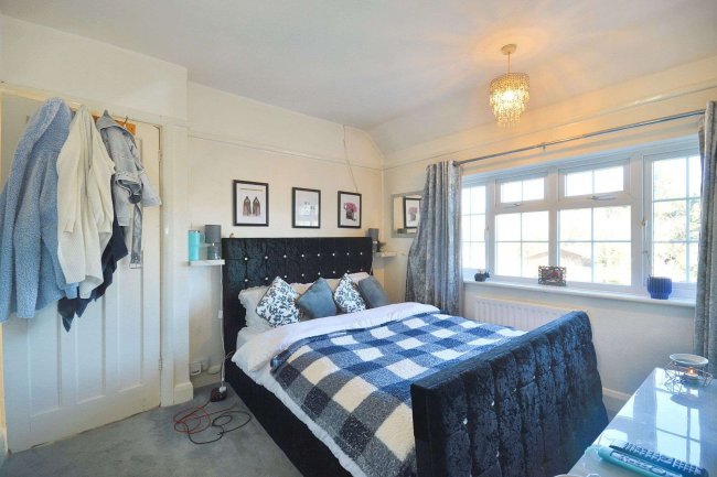 24 Woodland Road, Maple Cross, Rickmansworth WD3 9SU 5