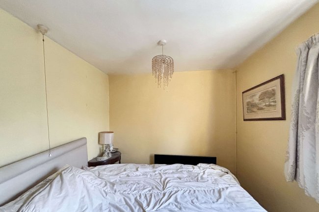 East Bungalow, Silsden Reservoir, High Brunthwaite, Silsden, Keighley, BD20 0NH 2