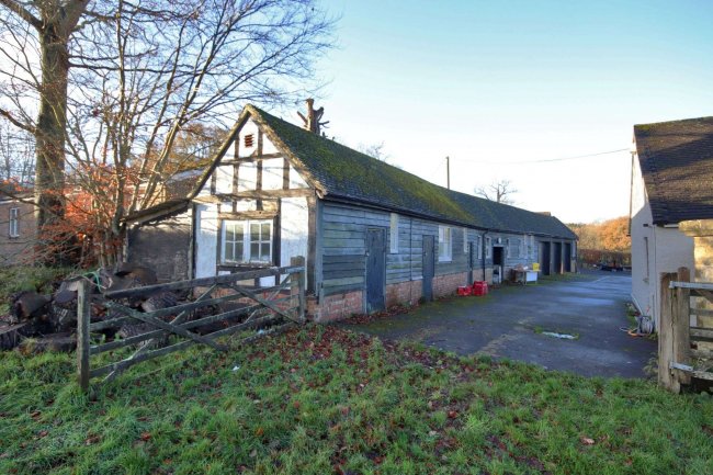 Homestall Manor, Homestall Road, Ashurst Wood, East Grinstead, RH19 3PG 2