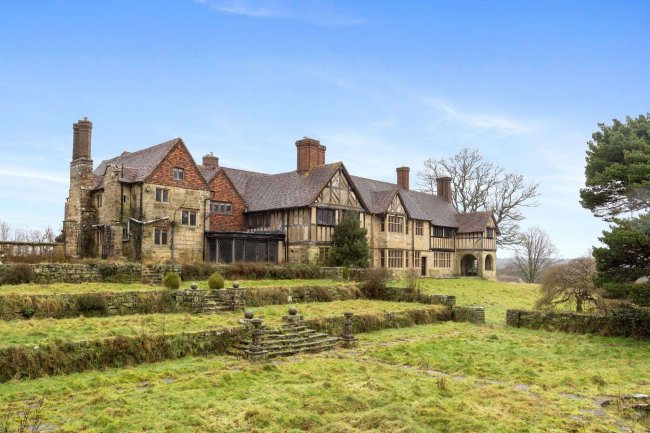 Homestall Manor, Homestall Road, Ashurst Wood, East Grinstead, RH19 3PG 2