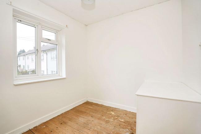 19 Eastfield, West Lavington, Devizes, SN10 4HW 1