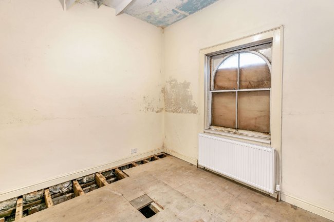 Bilham Lodge, Brodsworth, Doncaster, DN5 7DW 2