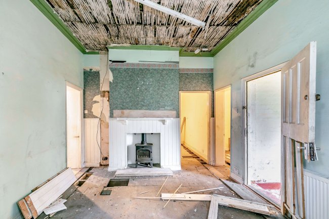 Bilham Lodge, Brodsworth, Doncaster, DN5 7DW 2