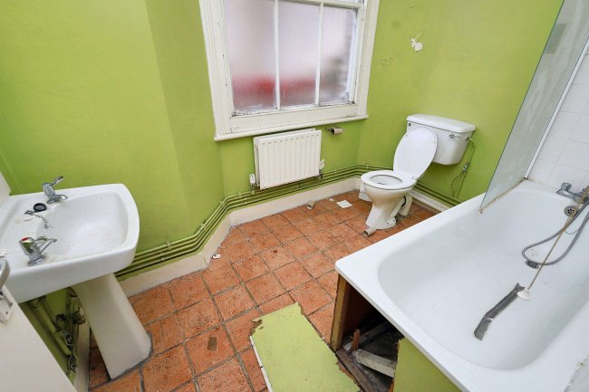 194A Bravington Road, Queens Park, London, W9 3AP 10