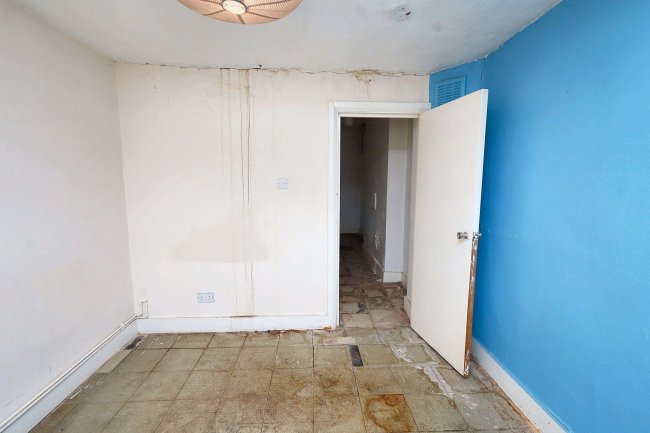 194A Bravington Road, Queens Park, London, W9 3AP 10