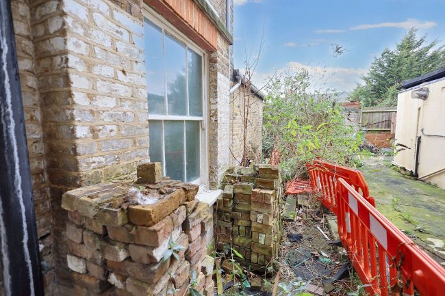 194A Bravington Road, Queens Park, London, W9 3AP 10