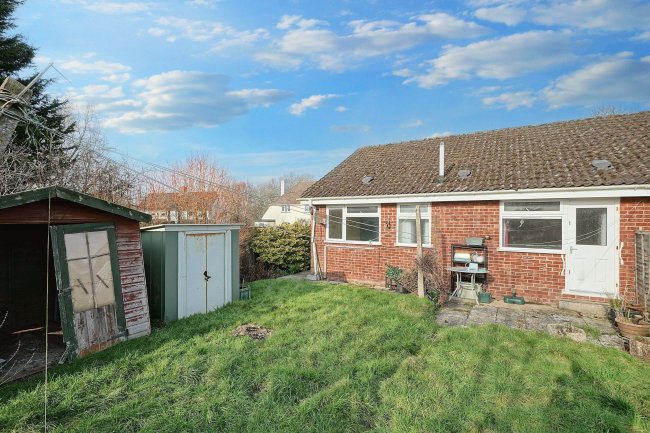 1 Barn Close, Denchworth, Wantage, Oxfordshire, OX12 0EZ 10