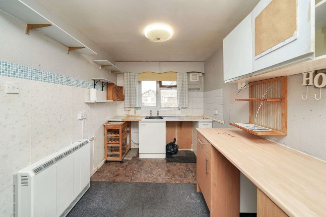 1 Barn Close, Denchworth, Wantage, Oxfordshire, OX12 0EZ 10