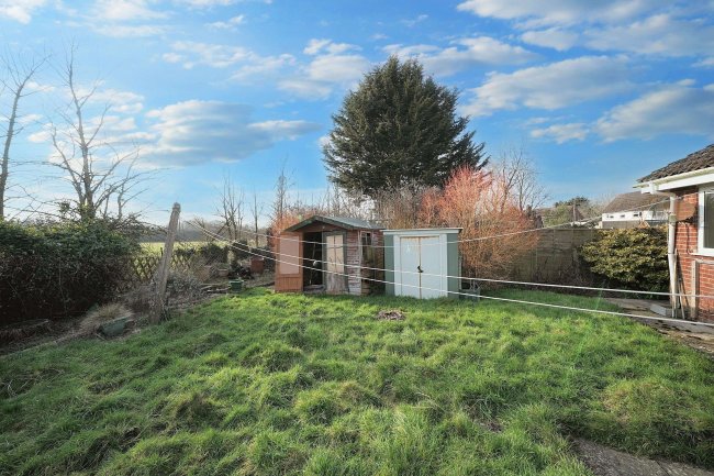 1 Barn Close, Denchworth, Wantage, Oxfordshire, OX12 0EZ 10