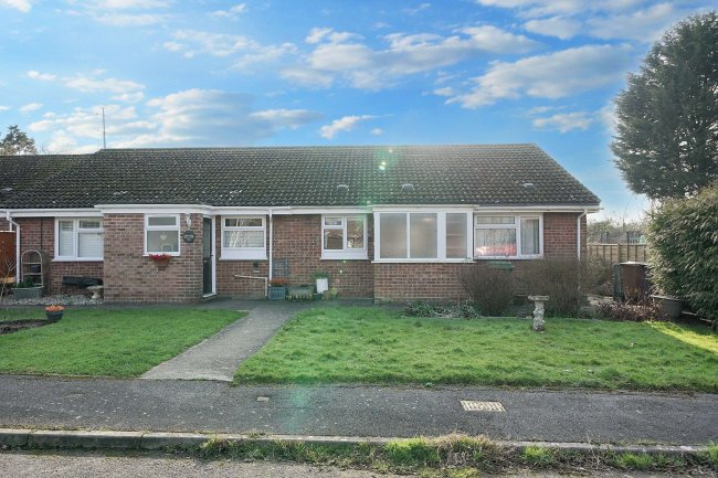 1 Barn Close, Denchworth, Wantage, Oxfordshire, OX12 0EZ 10