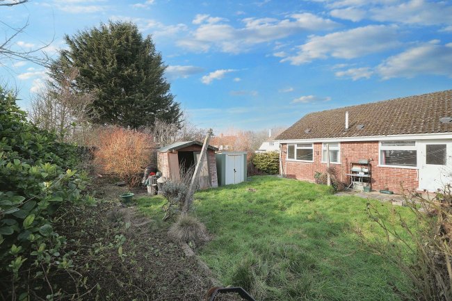 1 Barn Close, Denchworth, Wantage, Oxfordshire, OX12 0EZ 10