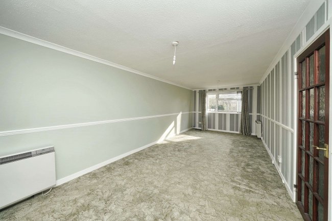 25 Brookside, East Hanney, Wantage, Oxfordshire, OX12 0JL 4