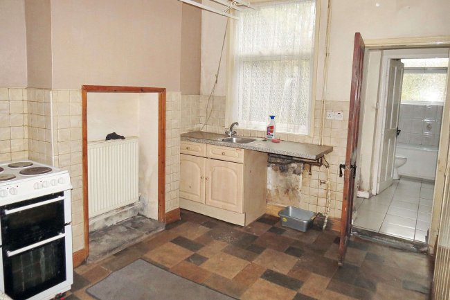 1 The Holme, Calder Vale, Preston, Lancashire, PR3 1SB 5