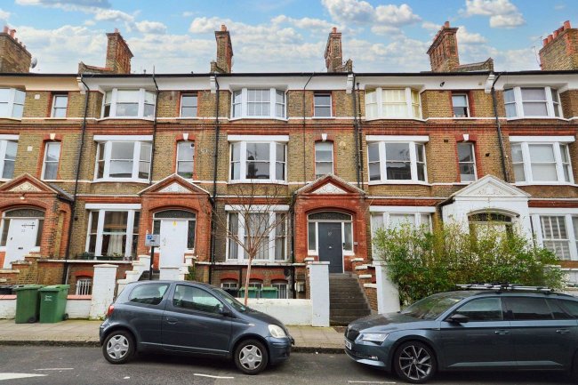 Flat 1, 27 Birchington Road, London NW6 4LL 1