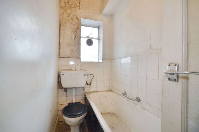 Flat 1, 27 Birchington Road, London NW6 4LL 1