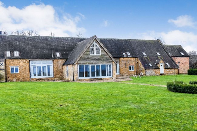 The Cooperage, York Farm, Ilmington, Warwickshire CV36 4JY 1