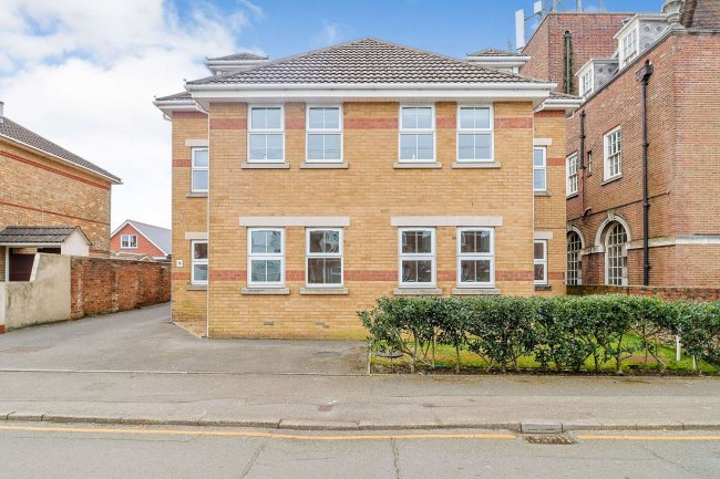 Flat 4, 9 Wycliffe Road, Bournemouth, Dorset, BH9 1JP 4