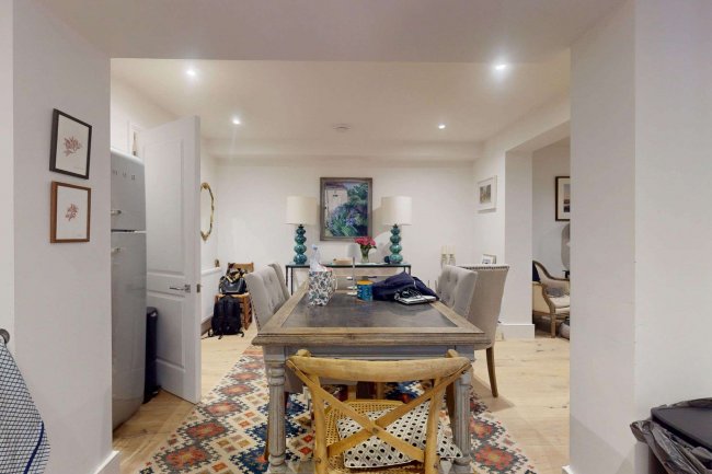 300 Fulham Road, Chelsea, London SW10 9EP 7