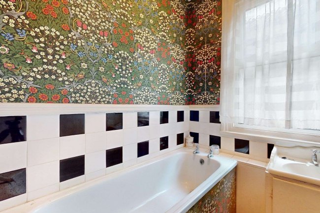 6 College Road, Isleworth, TW7 6DH 10