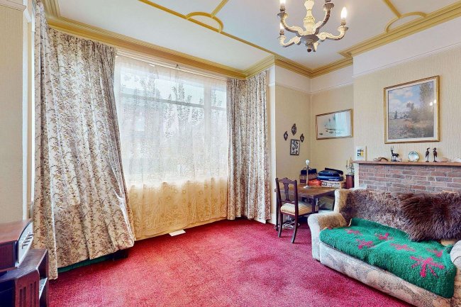 6 College Road, Isleworth, TW7 6DH 10