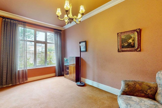 6 College Road, Isleworth, TW7 6DH 10