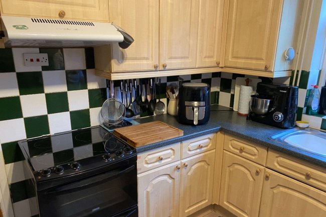 7 Church Lane, Stoughton, Leicester, LE2 2FJ 9