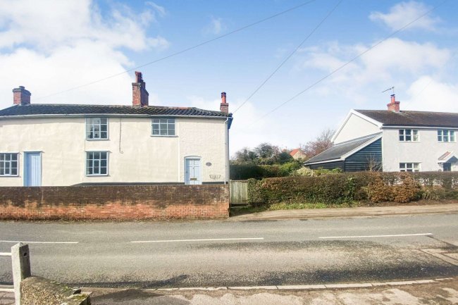 2 Assembly Villas, Hackney Road, Peasenhall, Suffolk, IP17 2HW 3