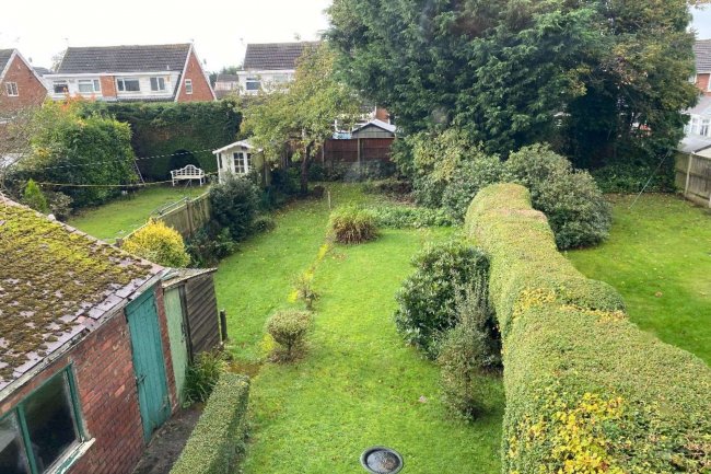 172 Raeburn Avenue, Eastham, Wirral, Merseyside CH62 8BA 10