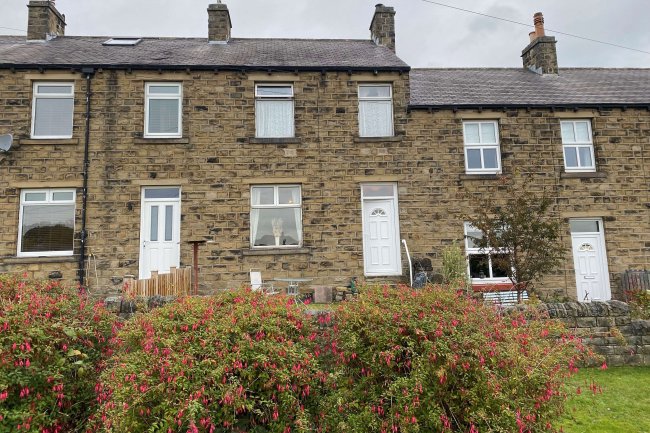15 Yew Tree Road, Shepley, Huddersfield, HD8 8DT 4