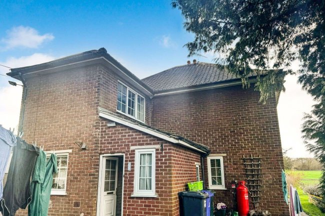 Burntwood Farm Cottages, Spring Lane, Sprotborough, Doncaster, DN5 7QW 3