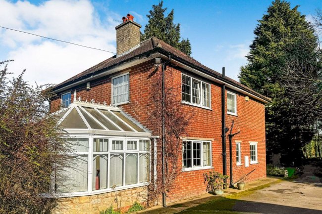 Burntwood Farm Cottages, Spring Lane, Sprotborough, Doncaster, DN5 7QW 3