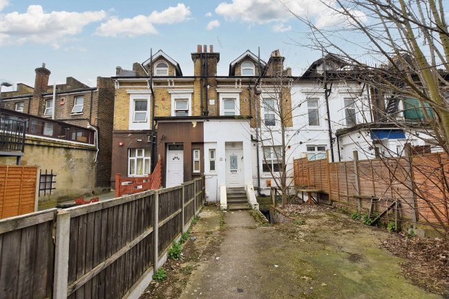 Flat 1, 22 Marischal Road, Lewisham, London, SE13 5LG 1