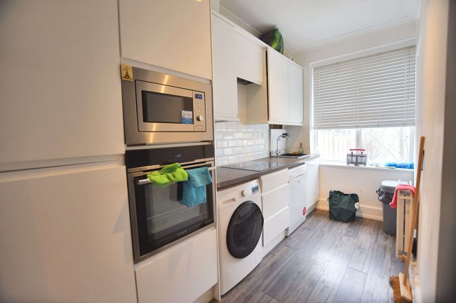 Flat 1, 22 Marischal Road, Lewisham, London, SE13 5LG 1
