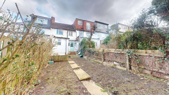 142 Salehurst Road, Brockley, London, SE4 1AP 8