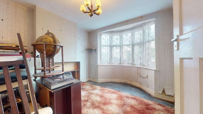 142 Salehurst Road, Brockley, London, SE4 1AP 8