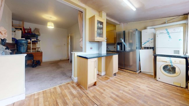 142 Salehurst Road, Brockley, London, SE4 1AP 8