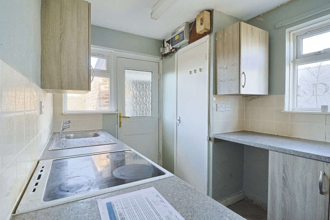 2 Stroud Common, Silton, Gillingham, Dorset, SP8 5PW 9