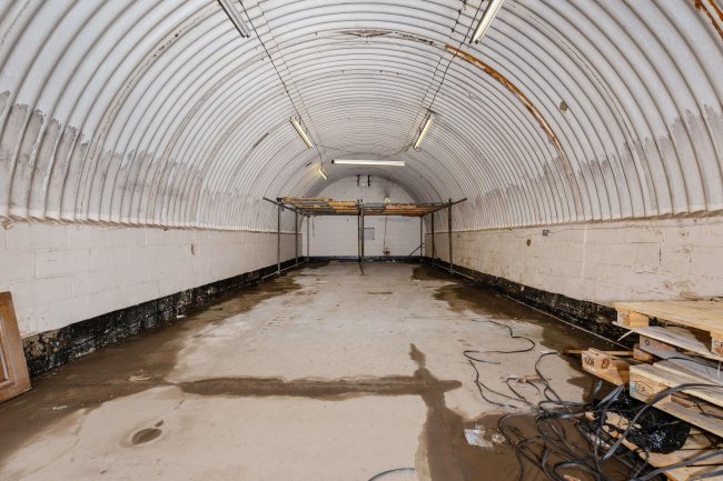 Clockhouse Mushrooms, Clockhouse Lane East, Egham, Surrey, TW20 8PF 5