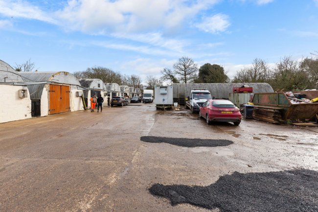 Clockhouse Mushrooms, Clockhouse Lane East, Egham, Surrey, TW20 8PF 5