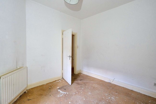 Flat A, 12 Morat Street, Stockwell, London, SW9 0RP 7