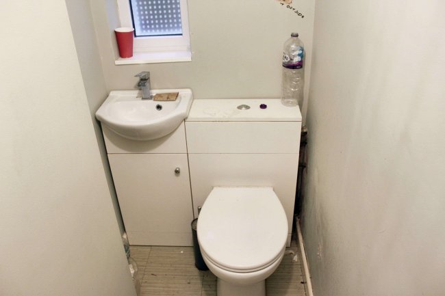 39 Glebe Lane, Maidstone, Kent, ME16 9BB 8